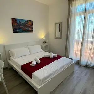 Caracciolo33 Roma